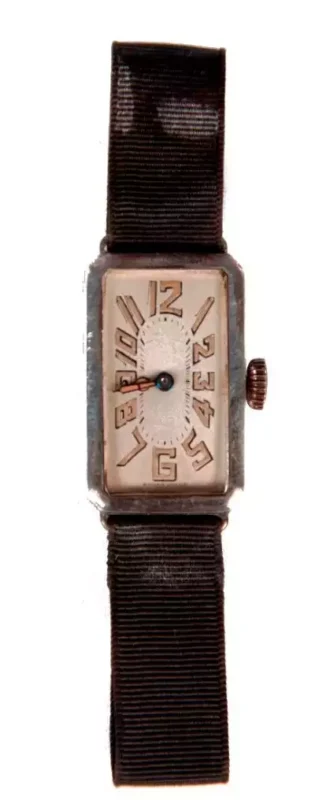 Rectangular Wrist Watch