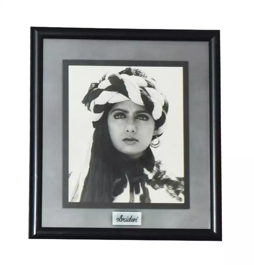 5921.webp Sridevi - Image 1